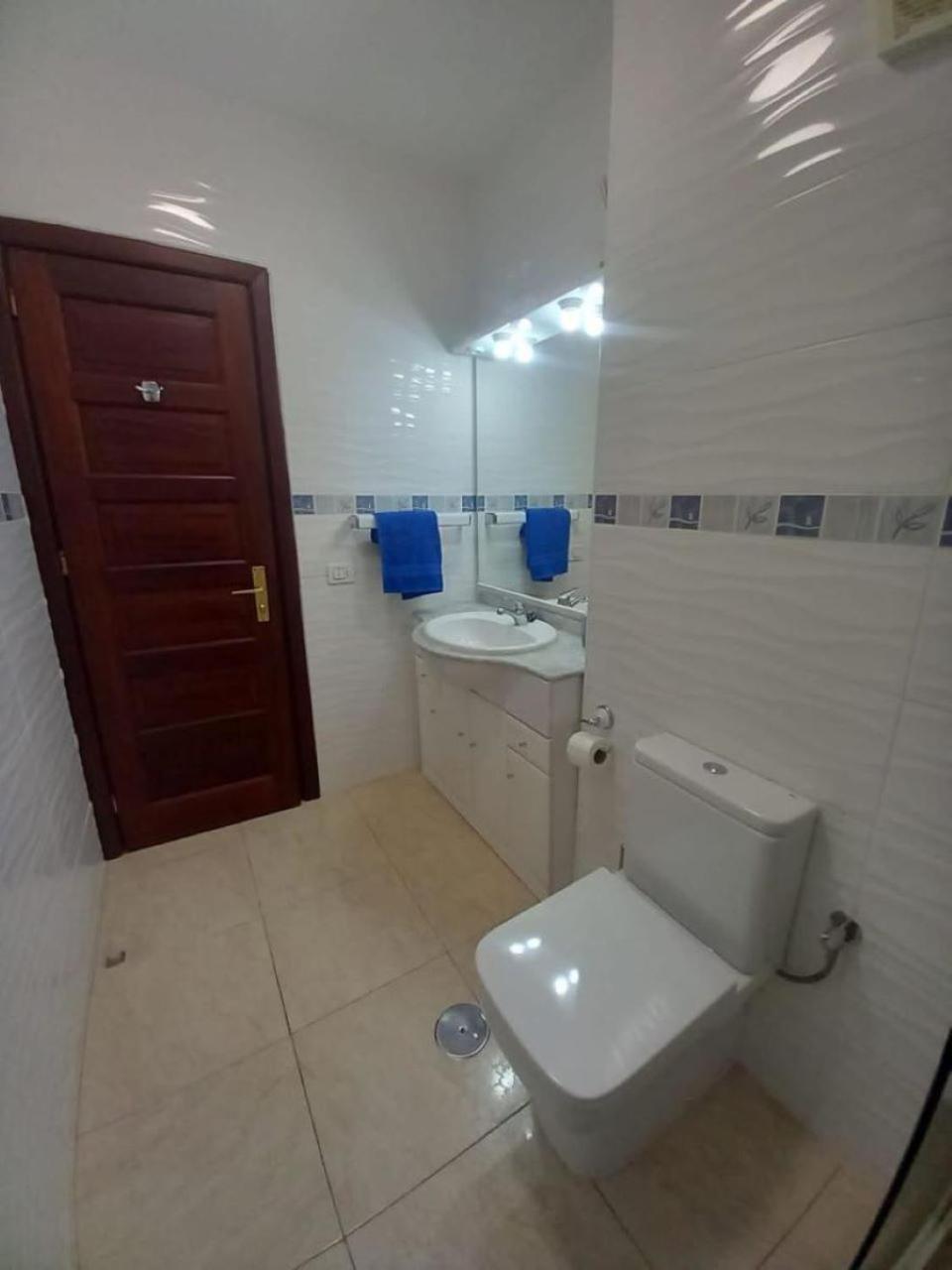 Victoria Court 2 - Lovely Apartment 65 Лос Кристианос Экстерьер фото